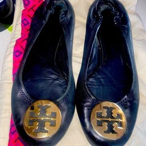 Black Leather Tory Burch Flats Size 8.5!
